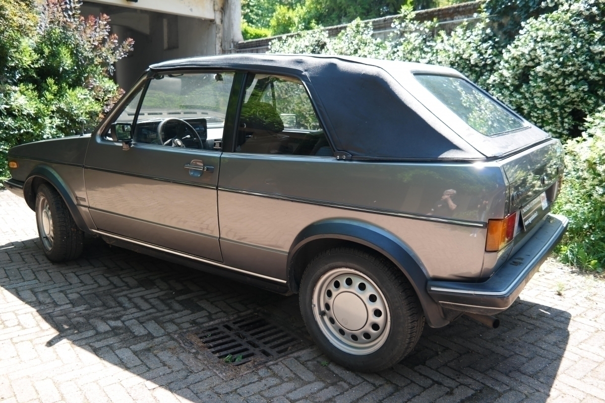 Volkswagen Golf — 4