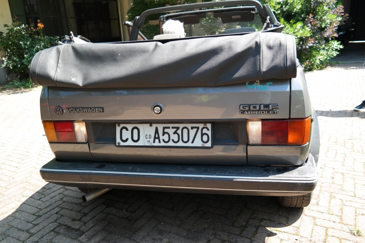 Volkswagen Golf — 6