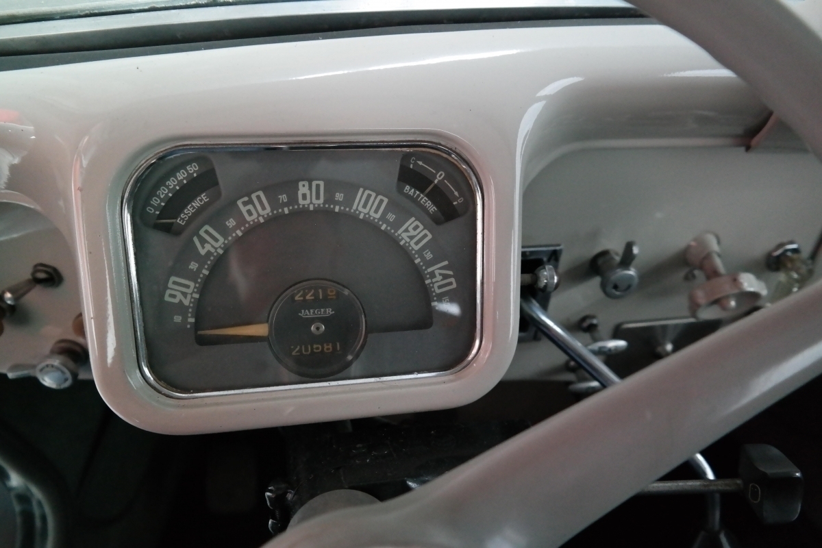 Citroen Traction/15 — 9