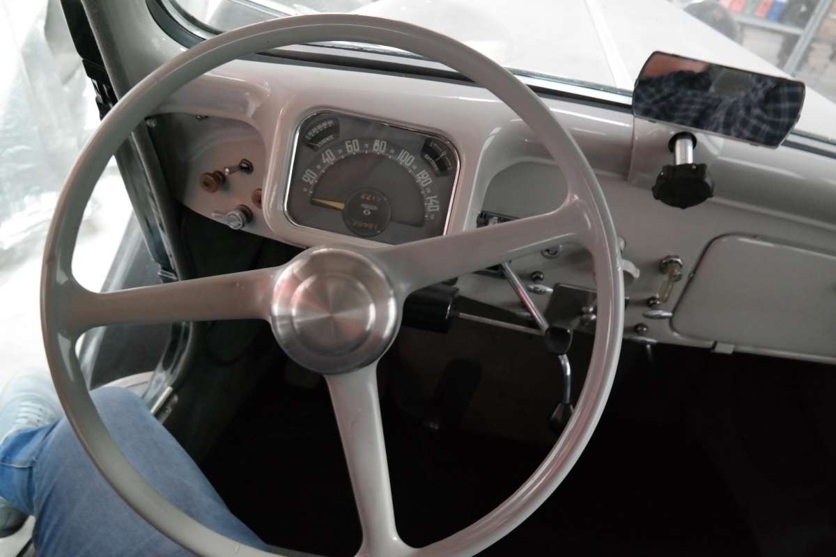Citroen Traction/15 — 7