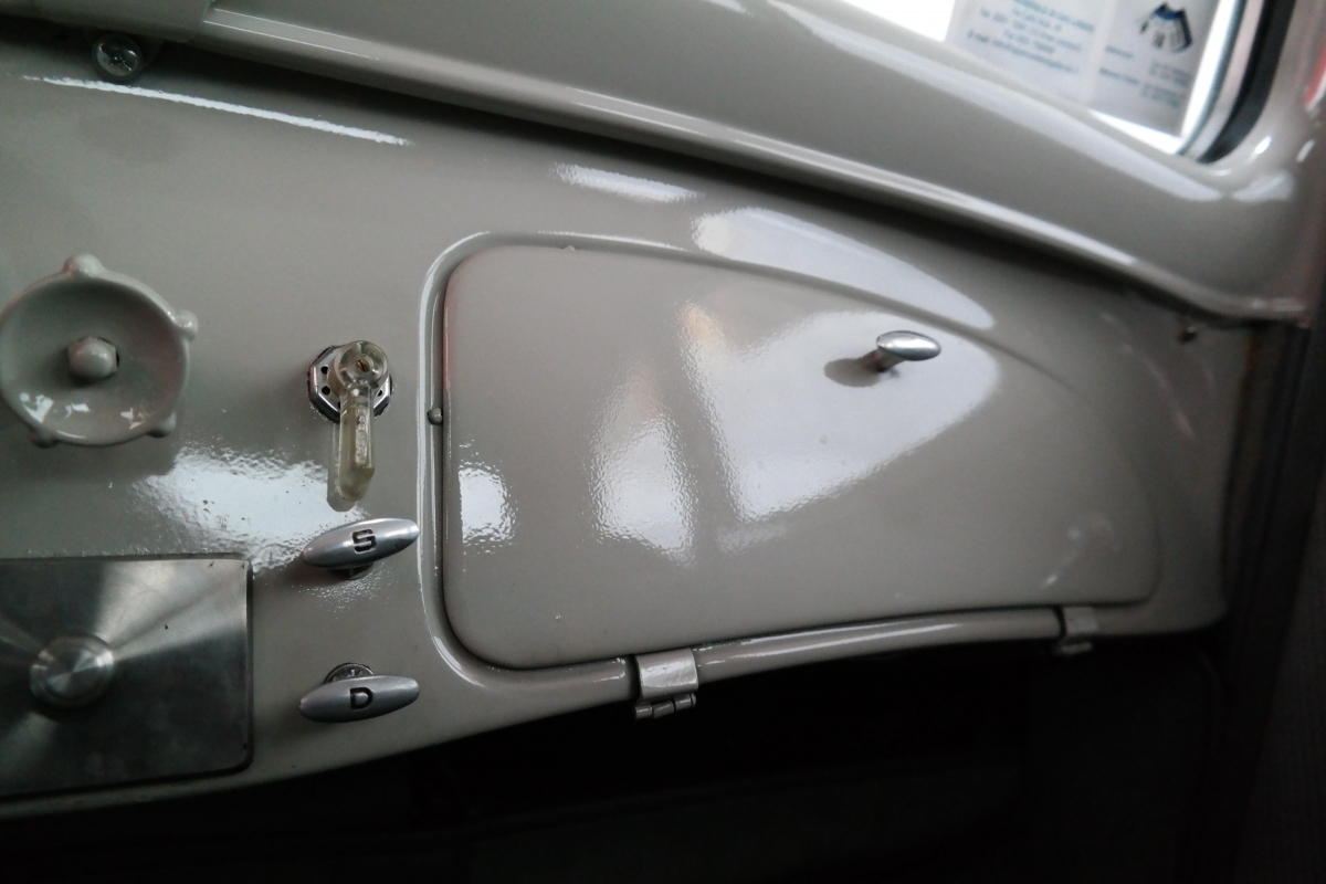 Citroen Traction/15 — 14