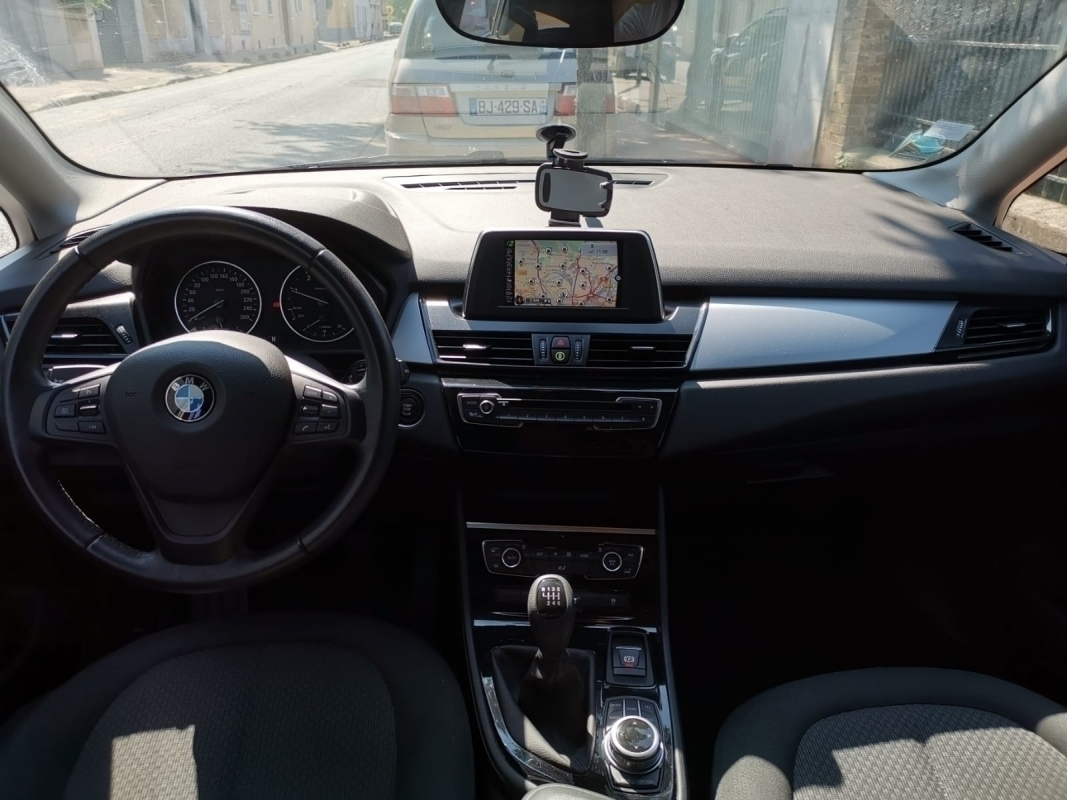 Bmw Série 2 — 8
