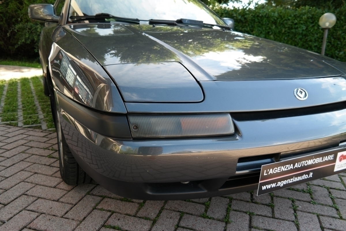 Mazda 323 — 16