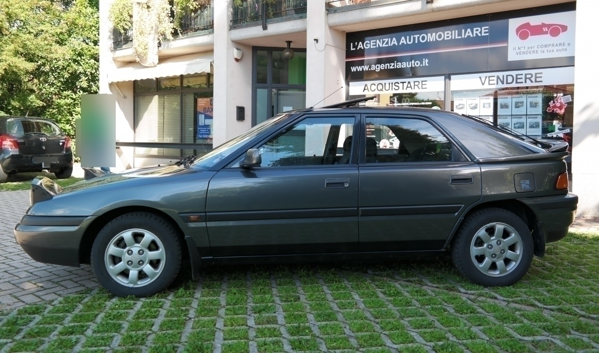 Mazda 323 — 6