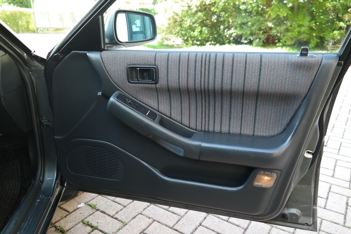 Mazda 323 — 28