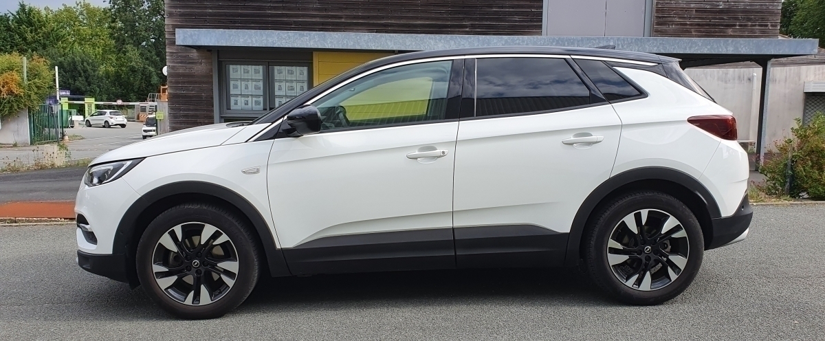 Opel Grandland X — 3
