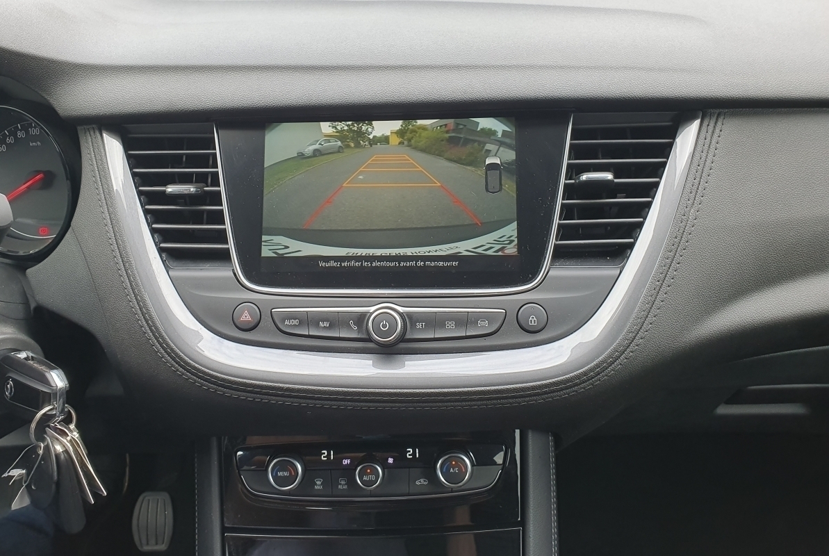 Opel Grandland X — 17