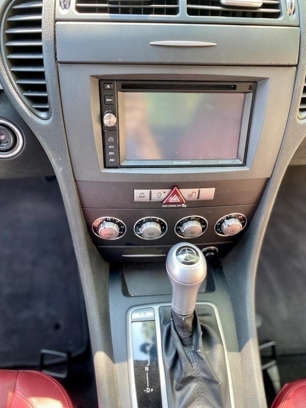 Mercedes SLK — 11