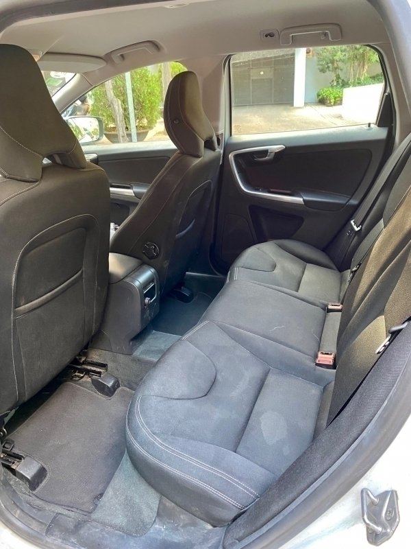 Volvo XC60 — 11