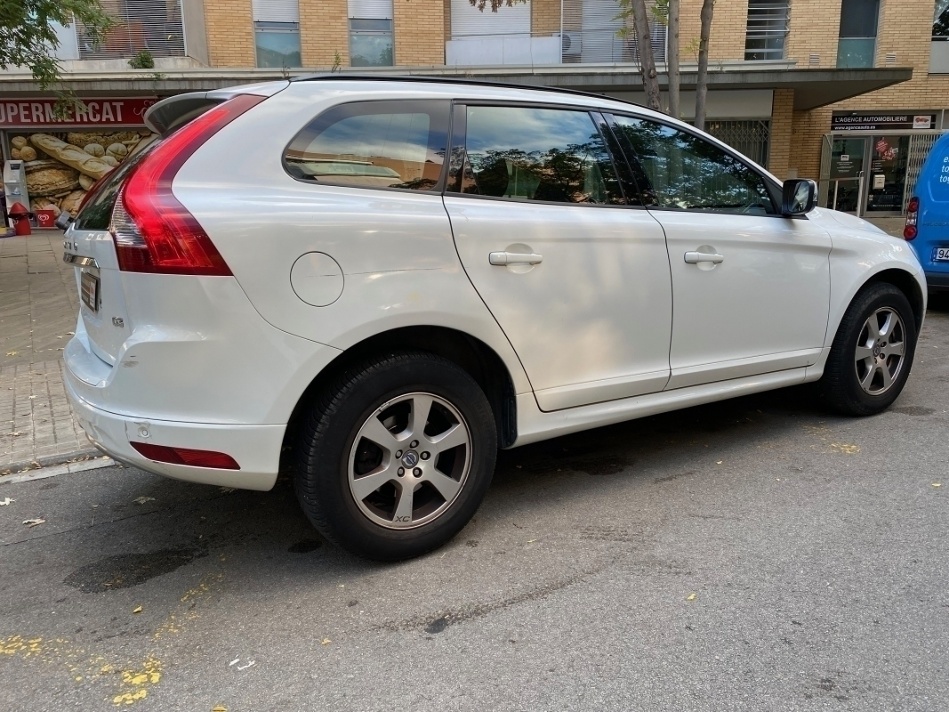 Volvo XC60 — 3