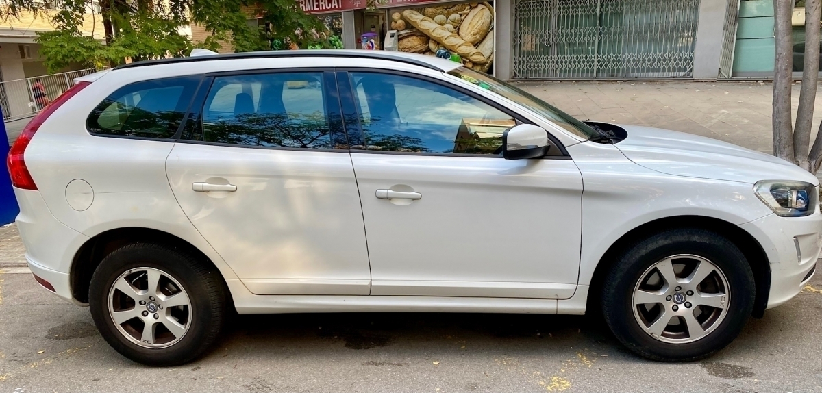 Volvo XC60 — 2