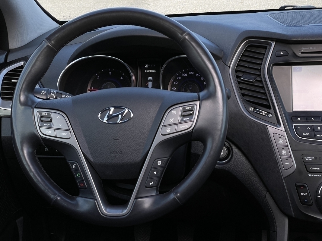 Hyundai Santa Fe — 14
