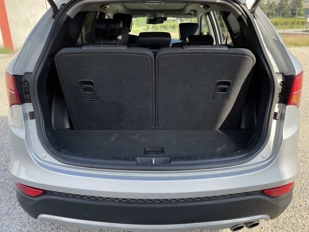 Hyundai Santa Fe — 15