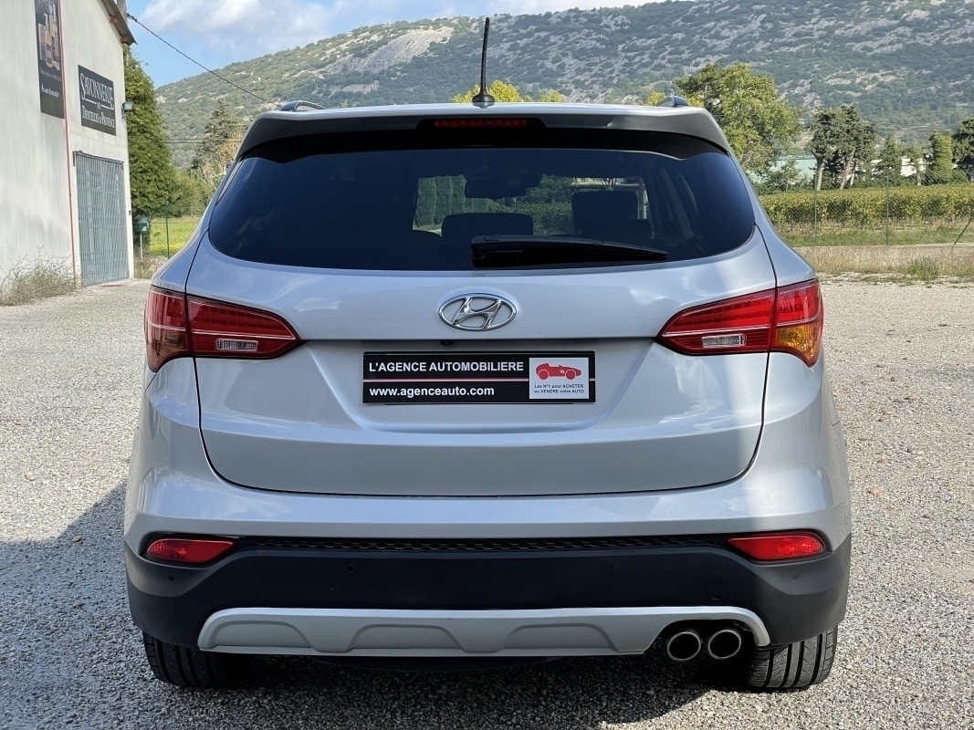 Hyundai Santa Fe — 4