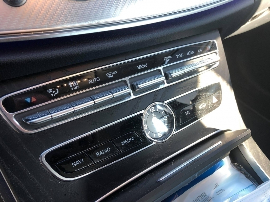 Mercedes Classe E — 24