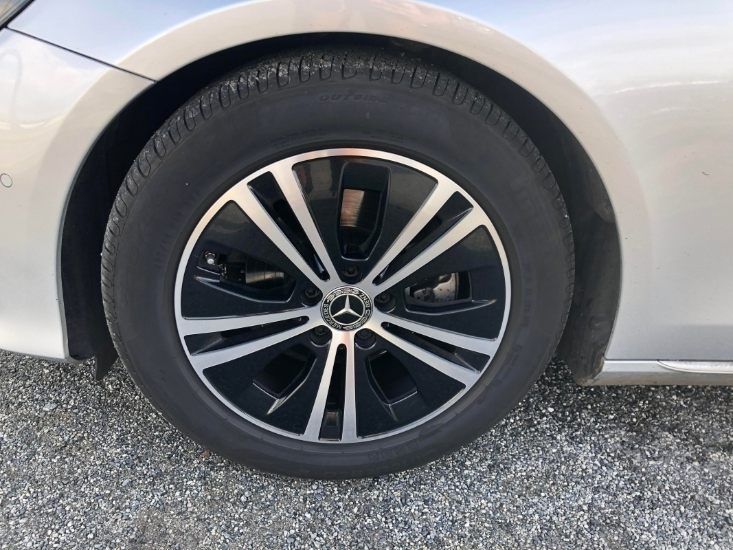 Mercedes Classe E — 17