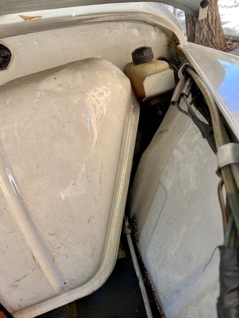 Seat 600 E — 12