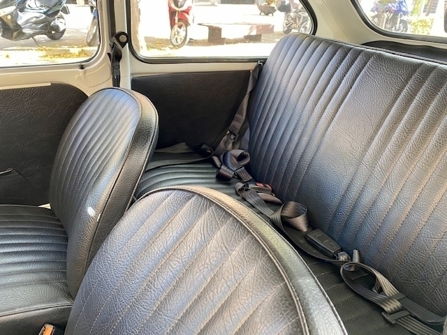 Seat 600 E — 15