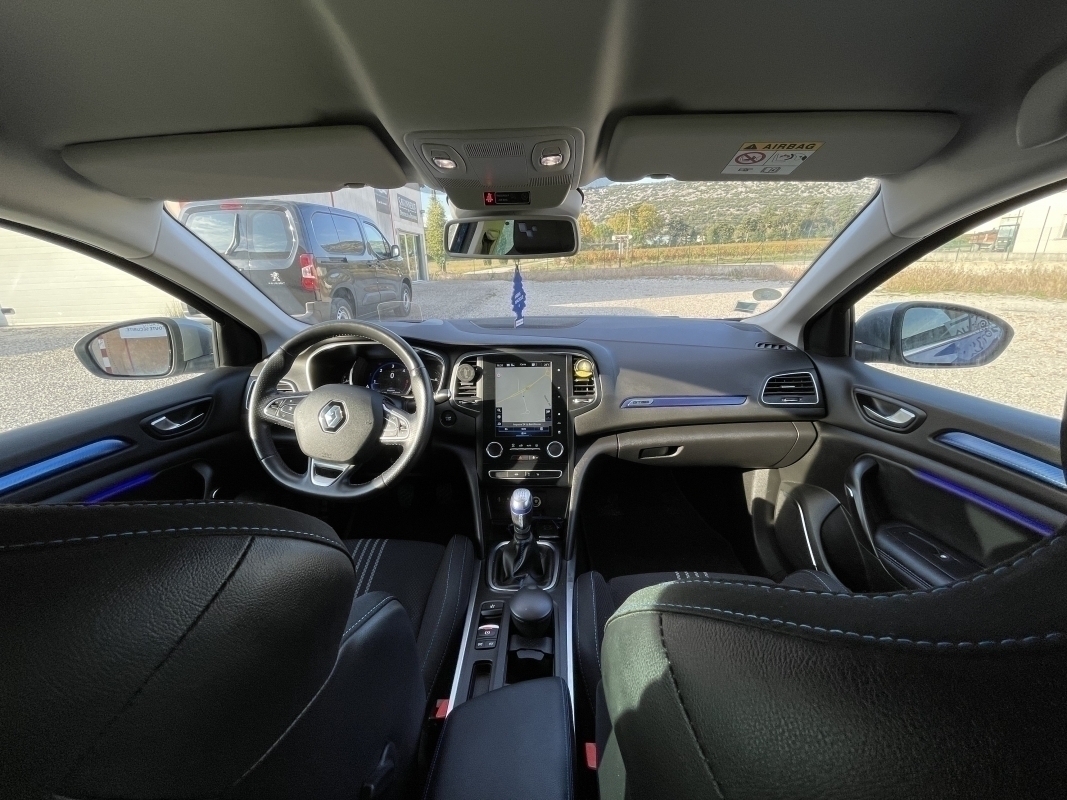 Renault Megane — 11