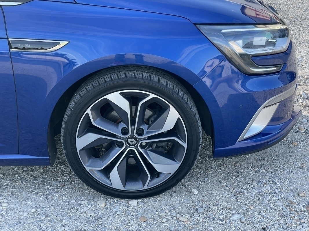 Renault Megane — 20