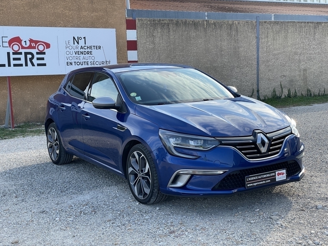 Renault Megane — 7