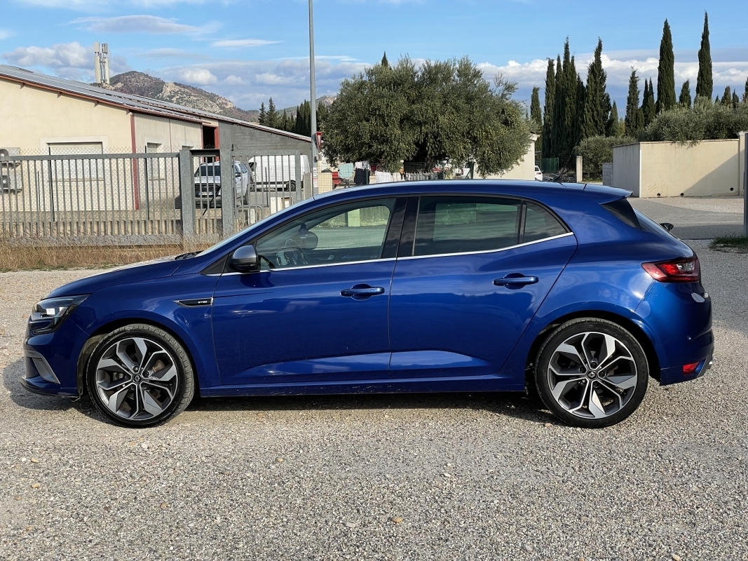 Renault Megane — 2
