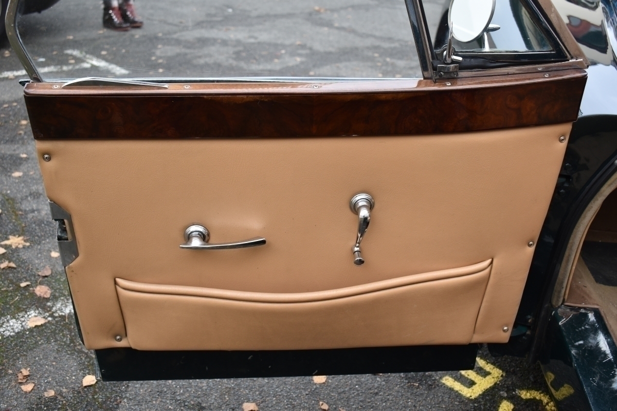 Jaguar XK — 27