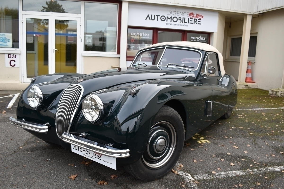 Jaguar XK — 2