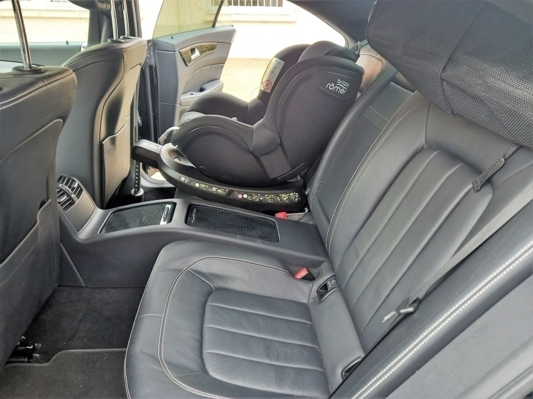 Mercedes CLS — 17