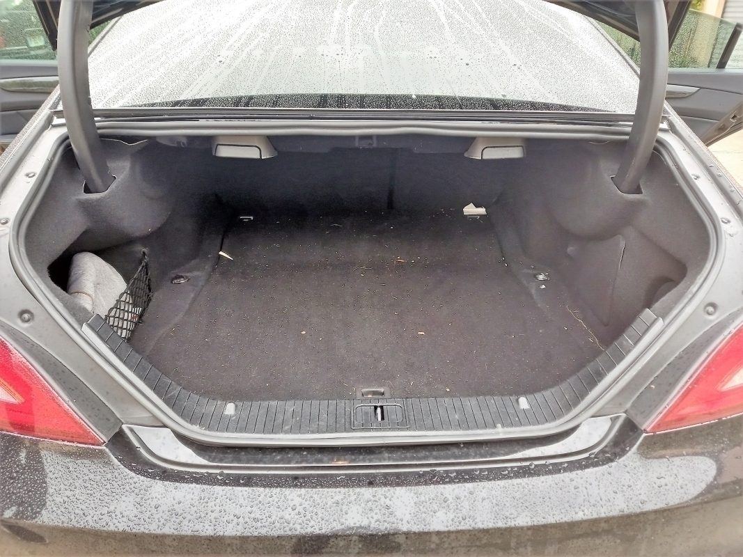 Mercedes CLS — 24