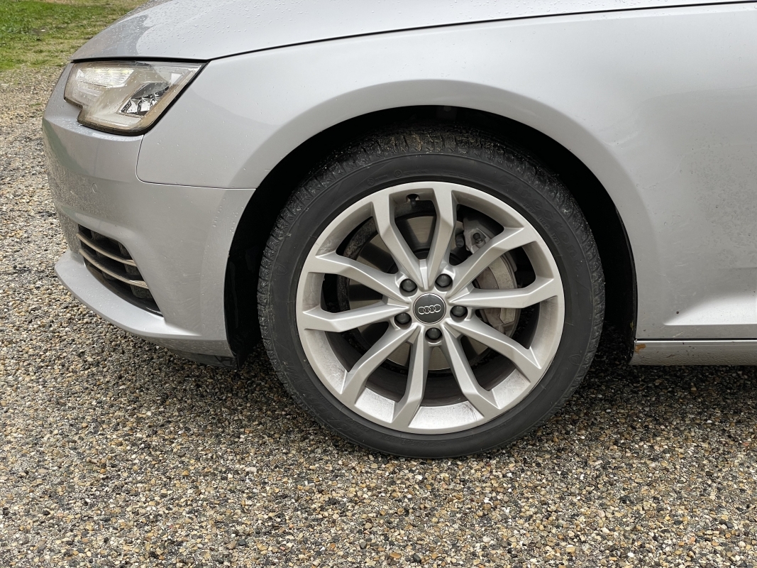 Audi A4 — 19