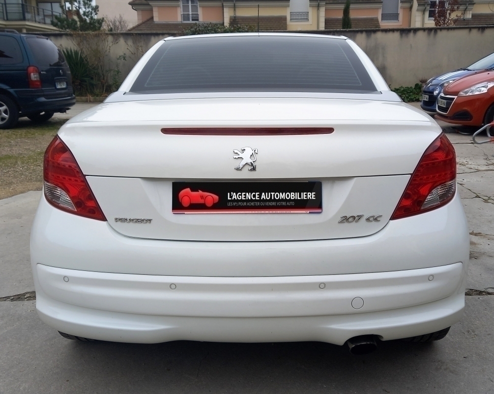 Peugeot 207 — 6