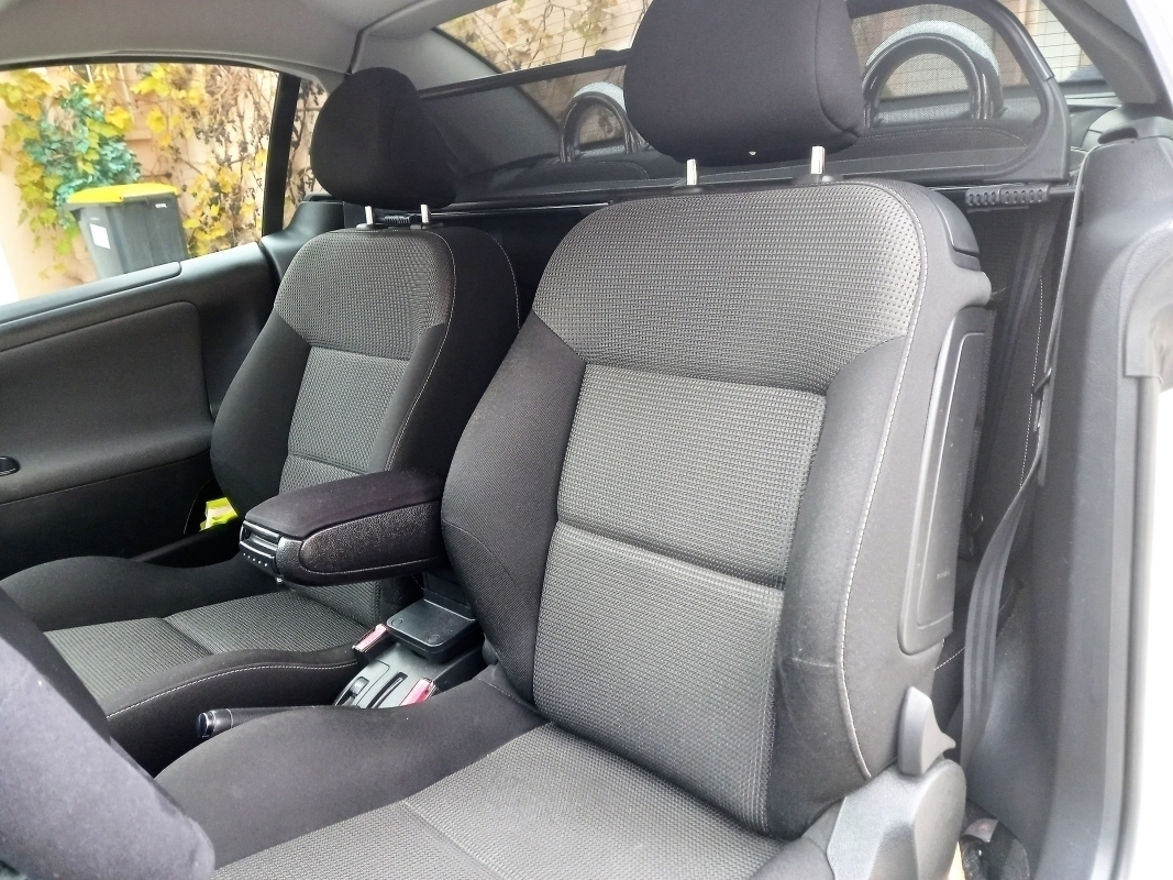 Peugeot 207 — 11