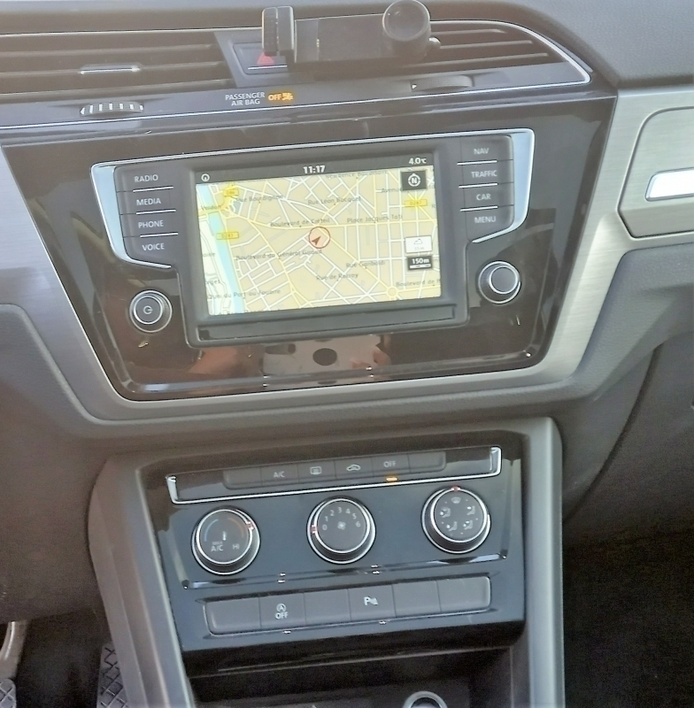 Volkswagen Touran — 10