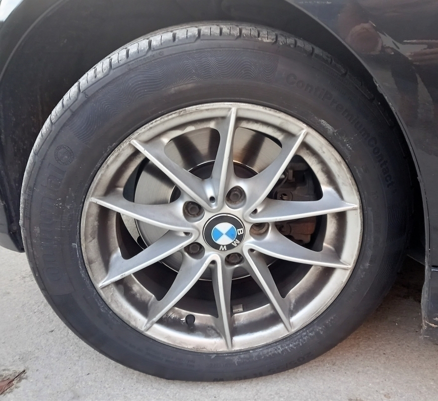 Bmw Série 3 — 18