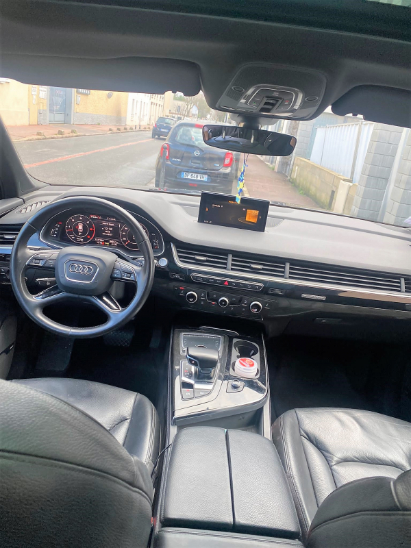 Audi Q7 — 8
