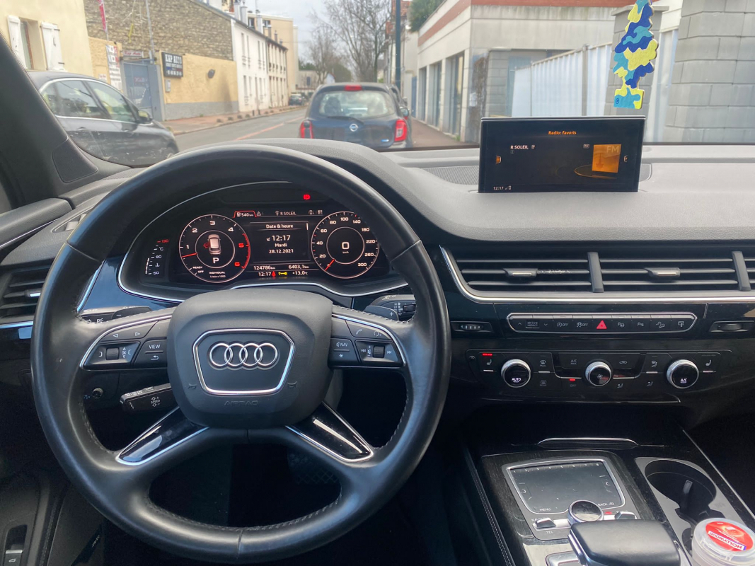 Audi Q7 — 10