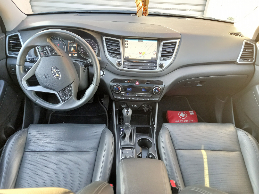 Hyundai Tucson — 8