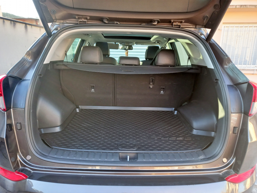 Hyundai Tucson — 21