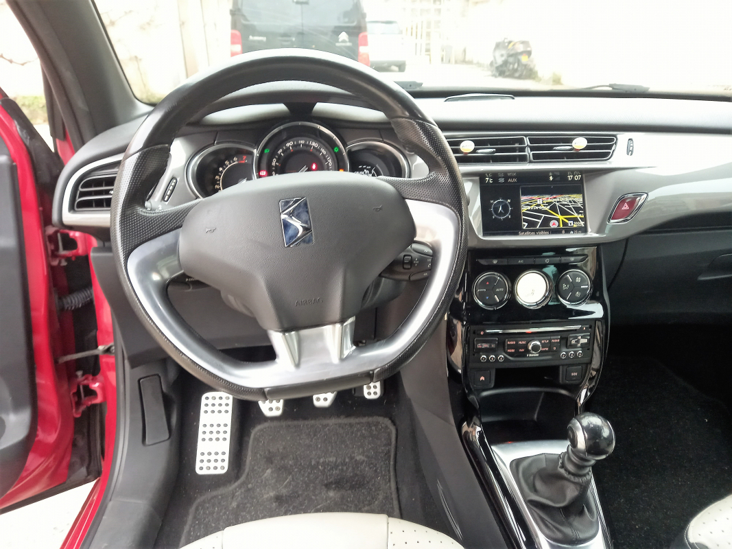 Citroen DS3 — 13