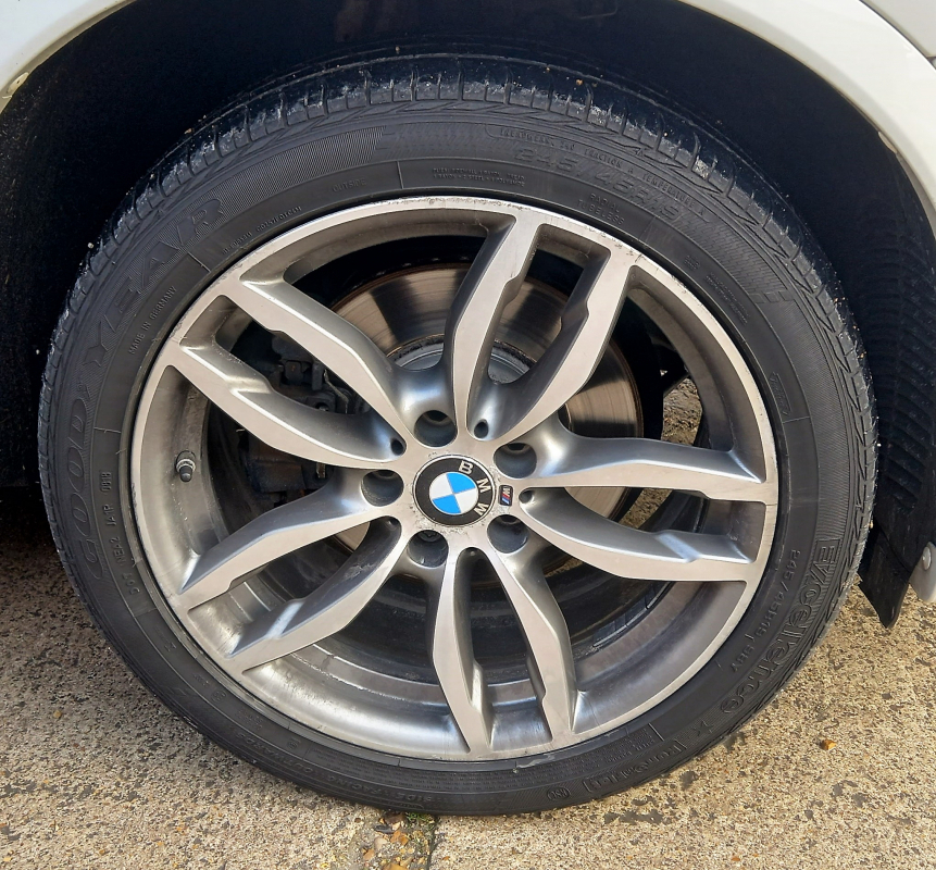 Bmw X4 — 21