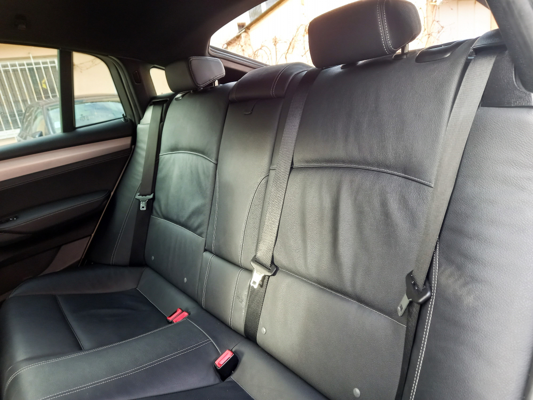 Bmw X4 — 12