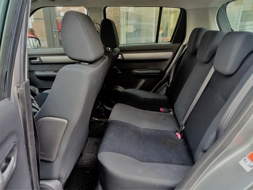 Suzuki Swift — 14