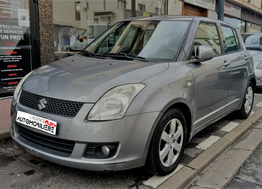Suzuki Swift — 2