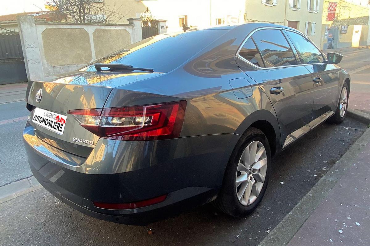 Skoda Superb — 4