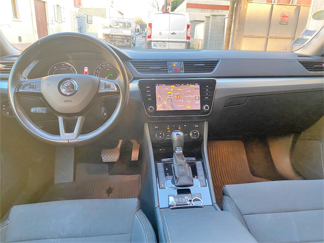 Skoda Superb — 8