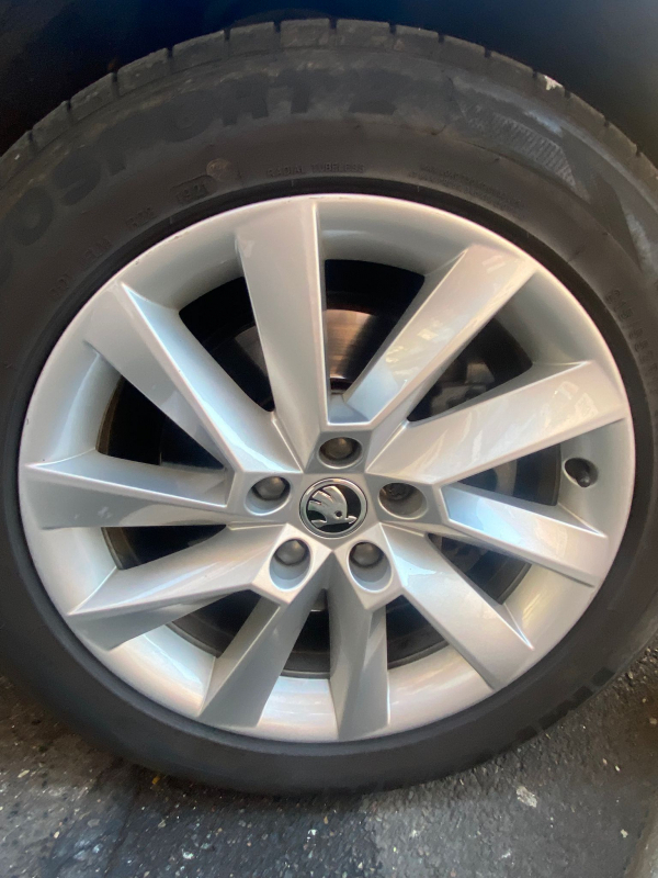 Skoda Superb — 18