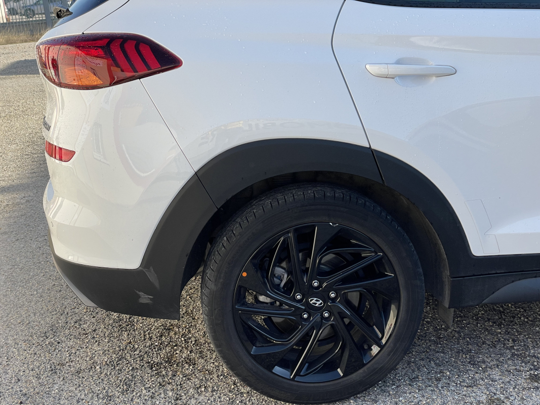 Hyundai Tucson — 17