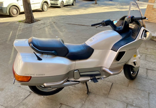 Honda Pacific Coast — 8