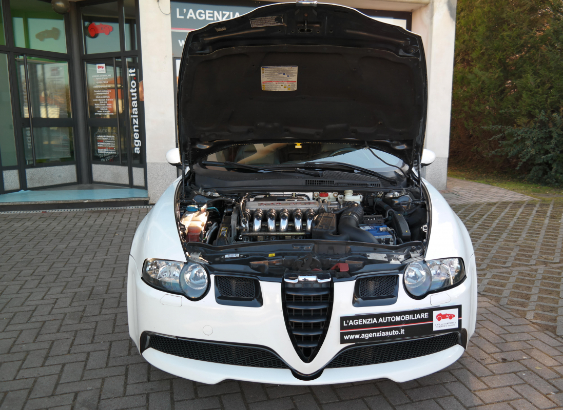 Alfa Romeo 147 — 11